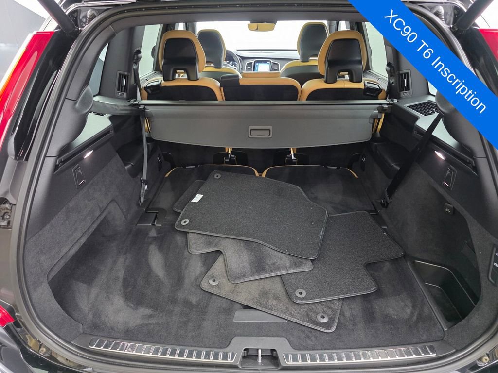 Used 2022 Volvo XC90 T6 Inscription AWD/4WD image 16