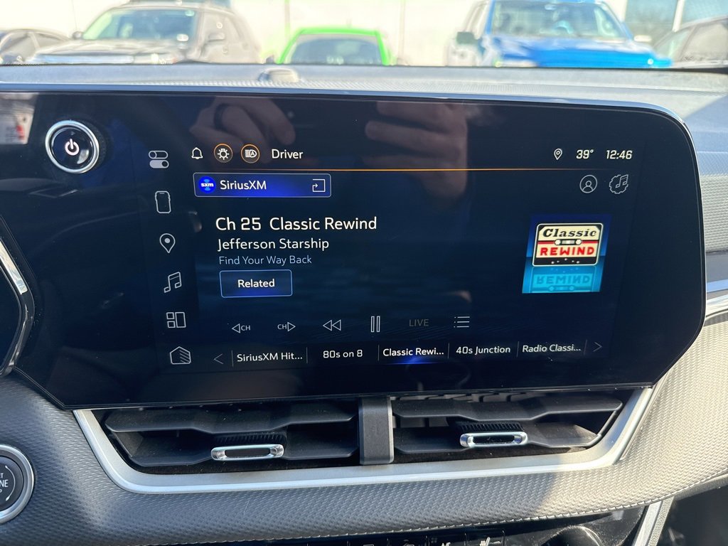 Certified 2025 Chevrolet Equinox LT image 10