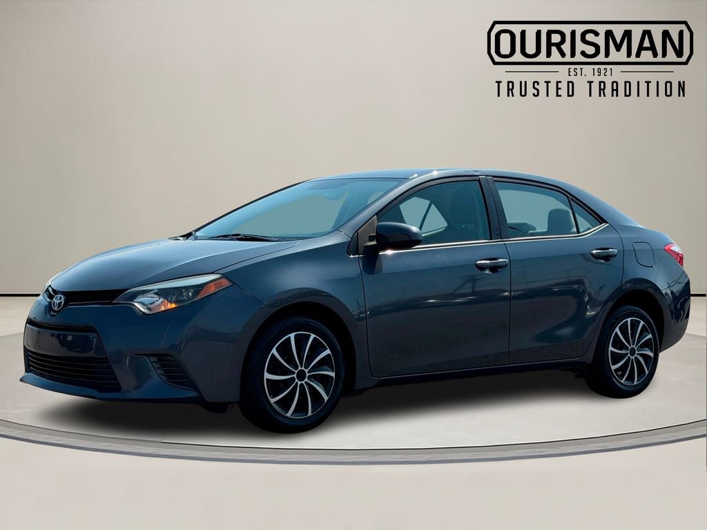 Used 2015 Toyota Corolla LE image 2