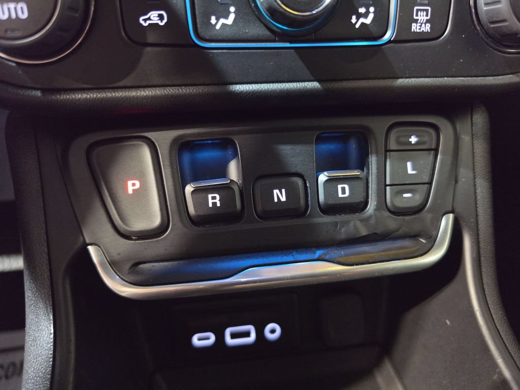 Used 2020 GMC Terrain SLE w/ Driver Convenience Package AWD/4WD image 21