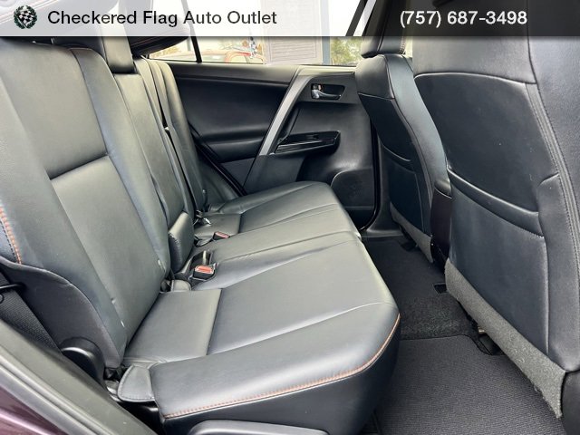 Used 2017 Toyota RAV4 SE image 46