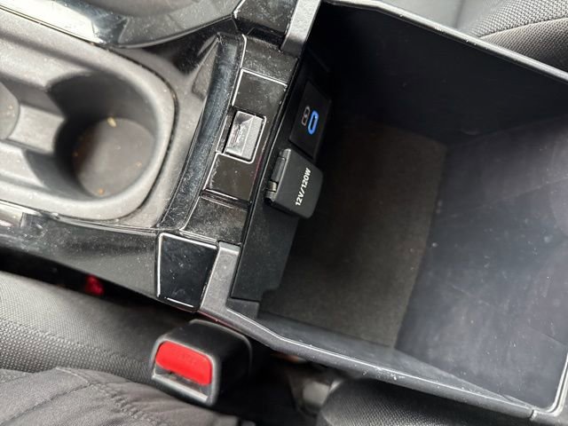 Used 2022 Toyota Corolla LE image 20