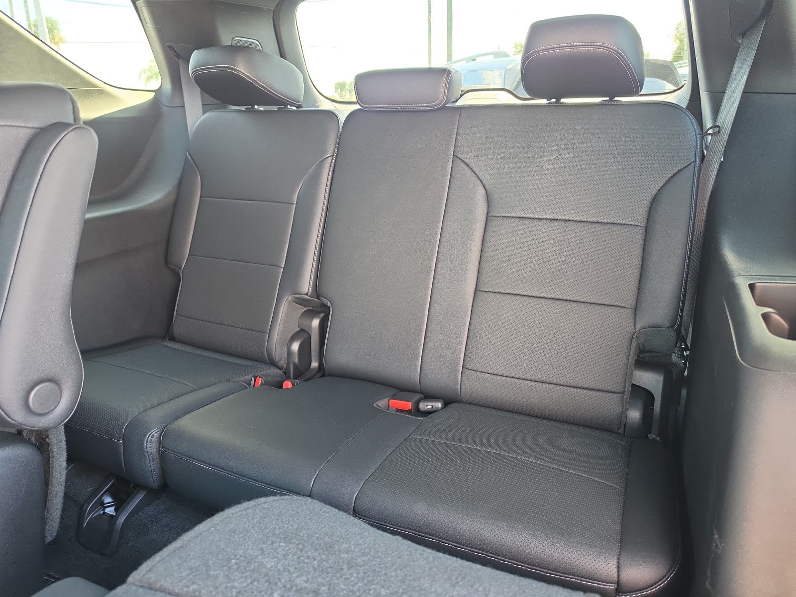 Used 2026 Chevrolet Traverse LT w/ Driver Confidence Package FWD image 14