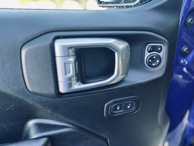 Used 2018 Jeep Wrangler Unlimited Sport S image 12