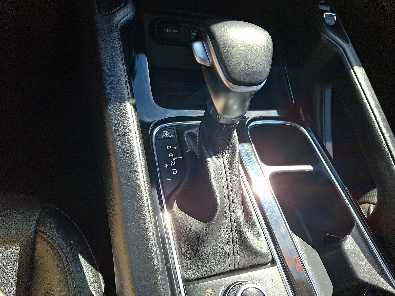 Used 2022 Kia Telluride S AWD/4WD image 16