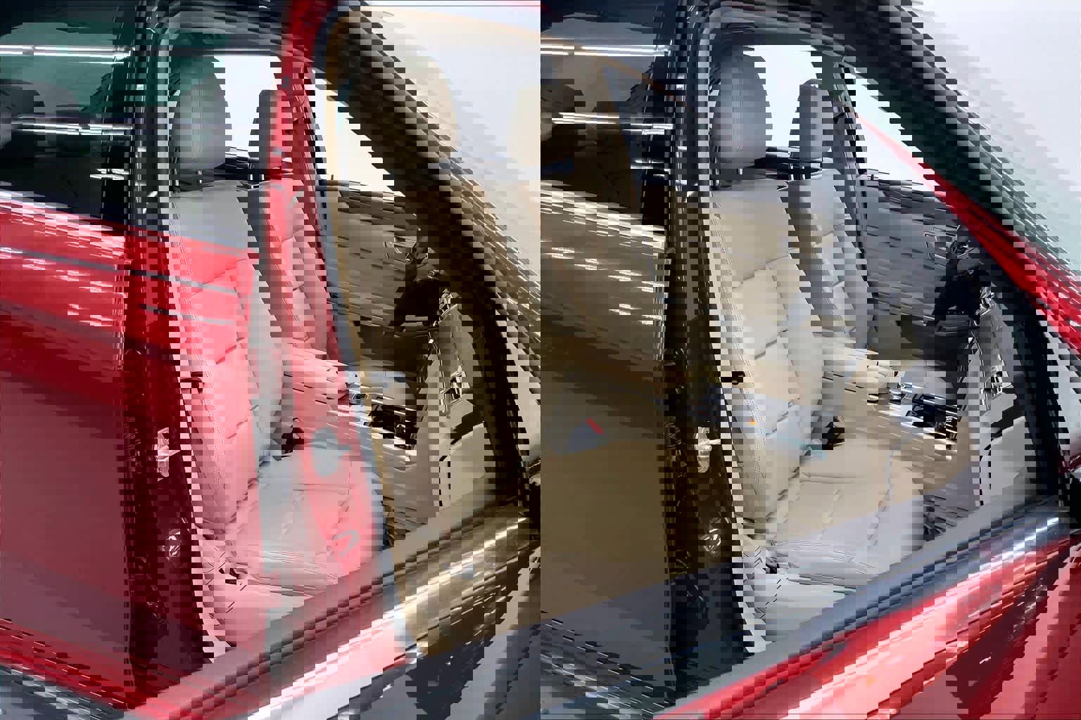 Used 2016 Mercedes-Benz E 350 Sedan image 11