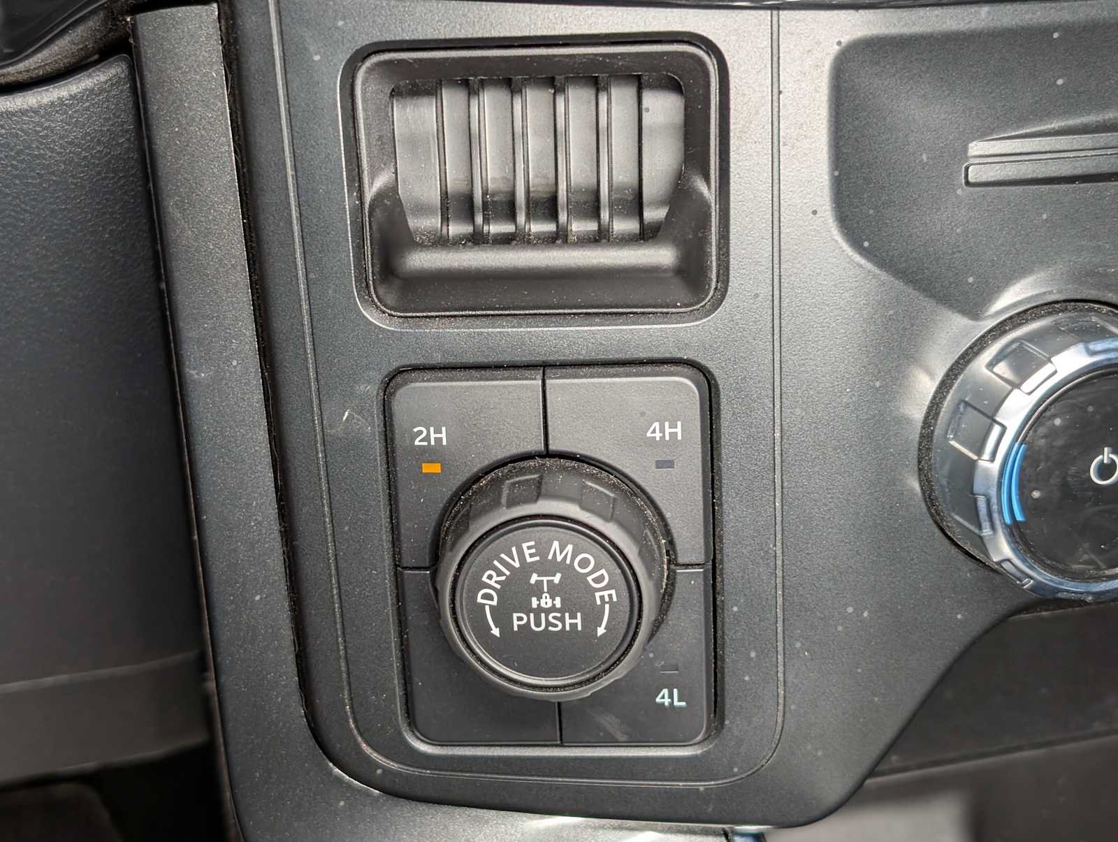 Used 2022 Ford F150 XLT w/ Equipment Group 302A High AWD/4WD image 35