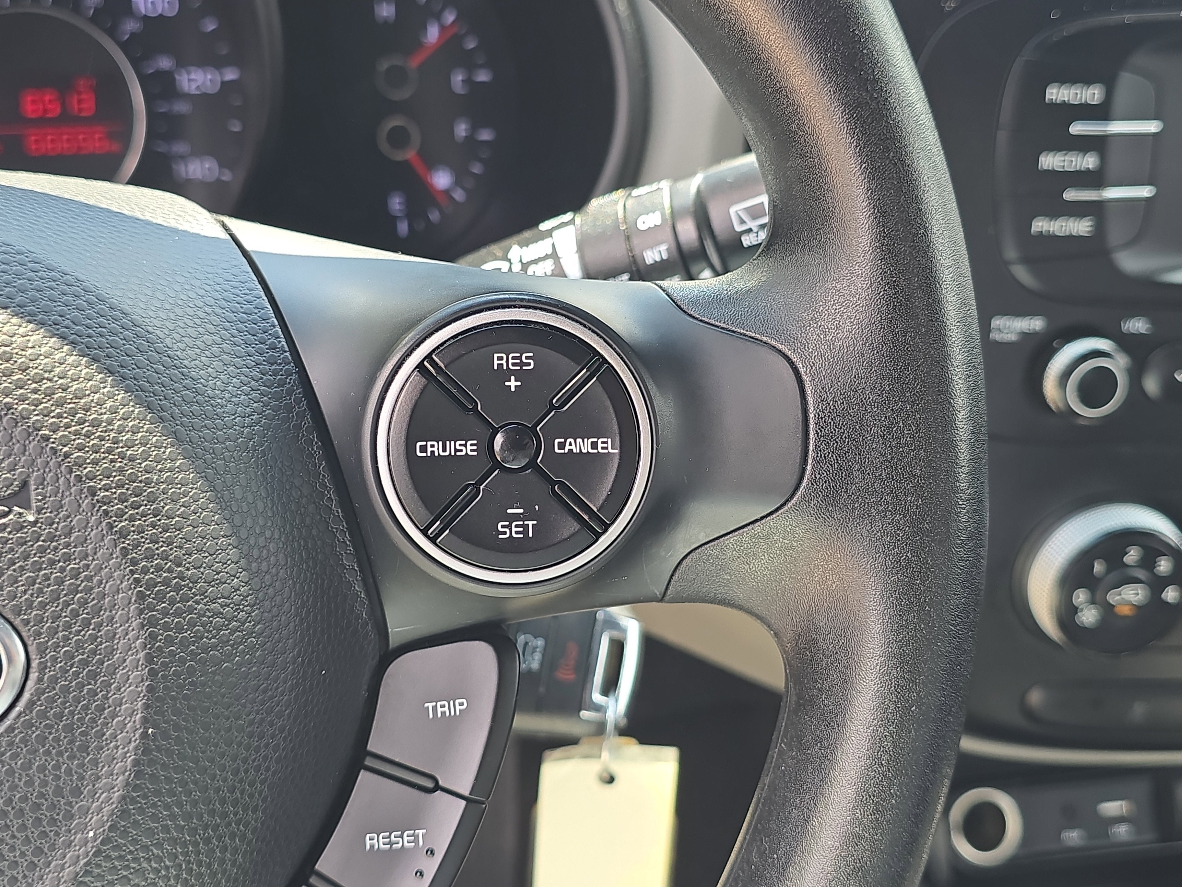 Used 2016 Kia Soul + image 30