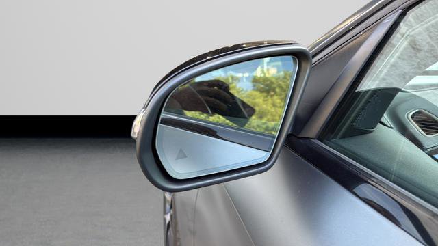 Used 2022 Mercedes-Benz GLC 43 AMG 4MATIC image 29