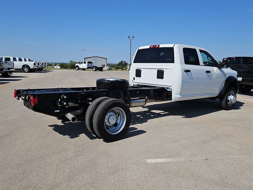 New 2026 RAM 5500 Tradesman w/ Chrome Appearance Group image 7