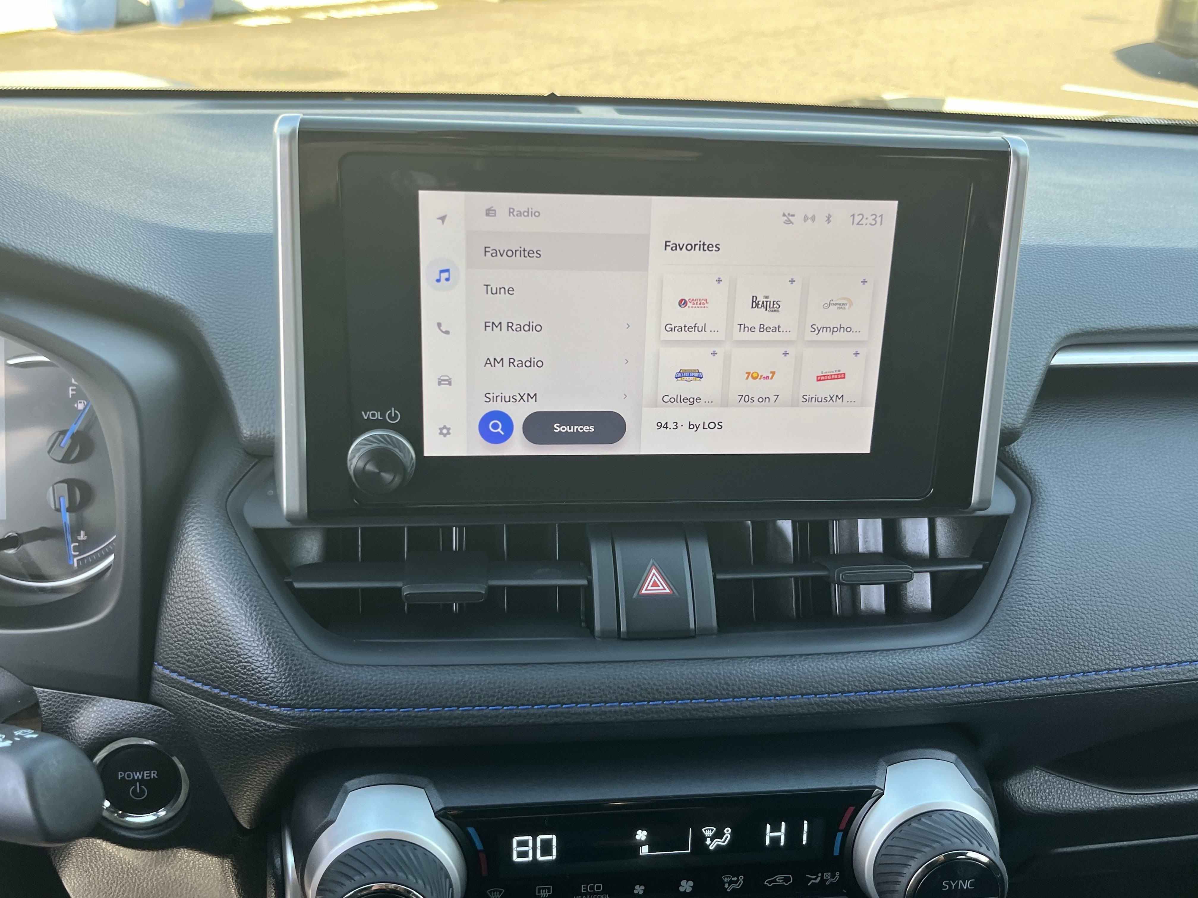 Used 2023 Toyota RAV4 SE w/ SE Grade Weather Package image 22