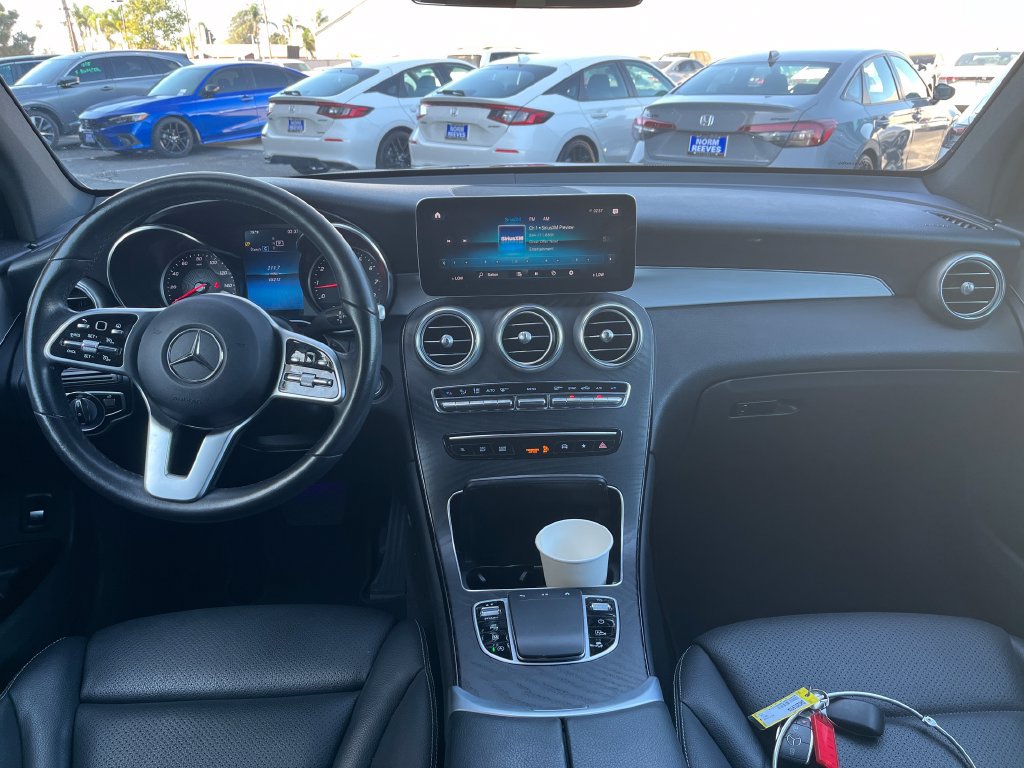 Used 2022 Mercedes-Benz GLC 300 image 12