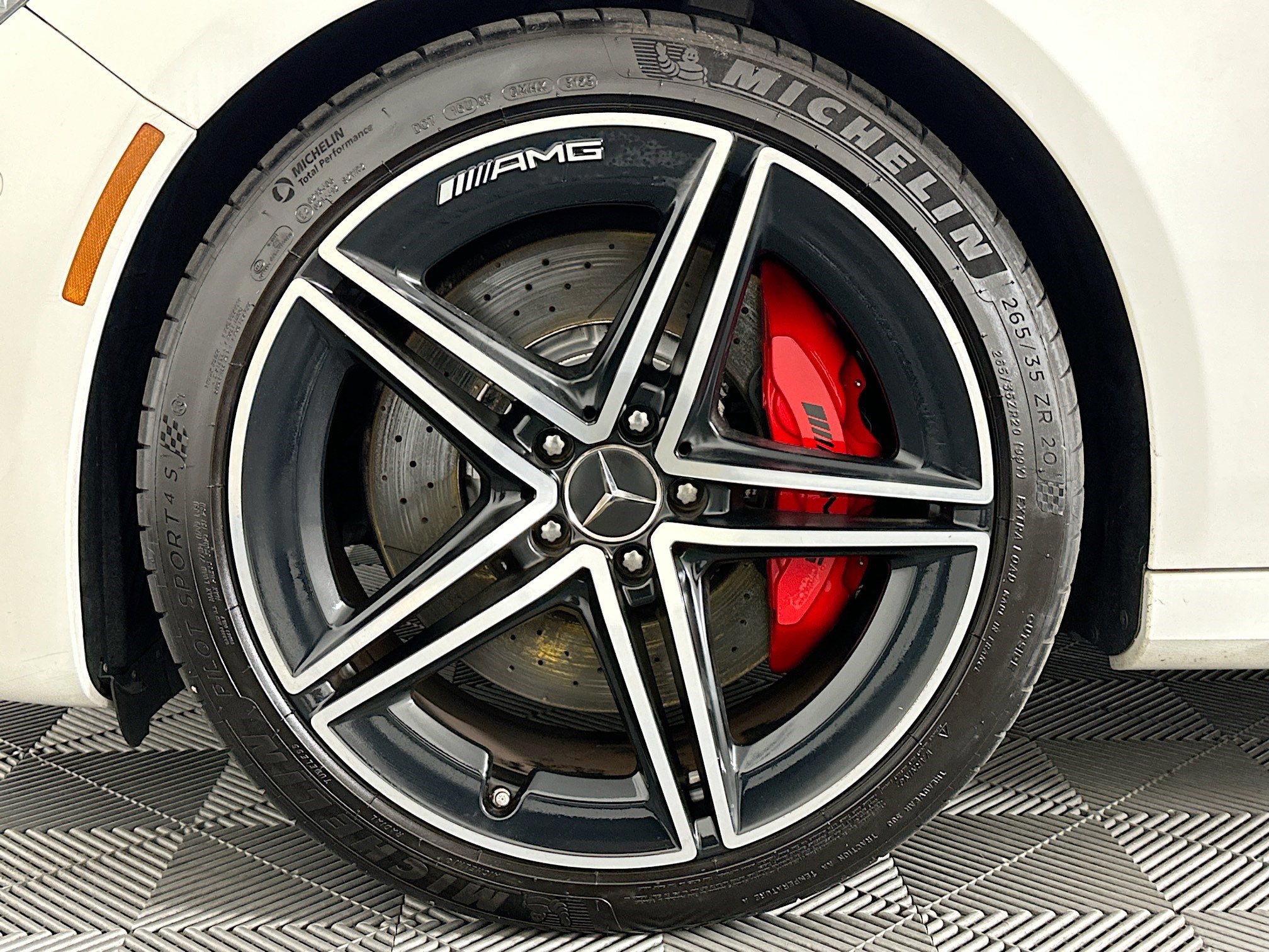 Used 2021 Mercedes-Benz E 63 AMG S image 34