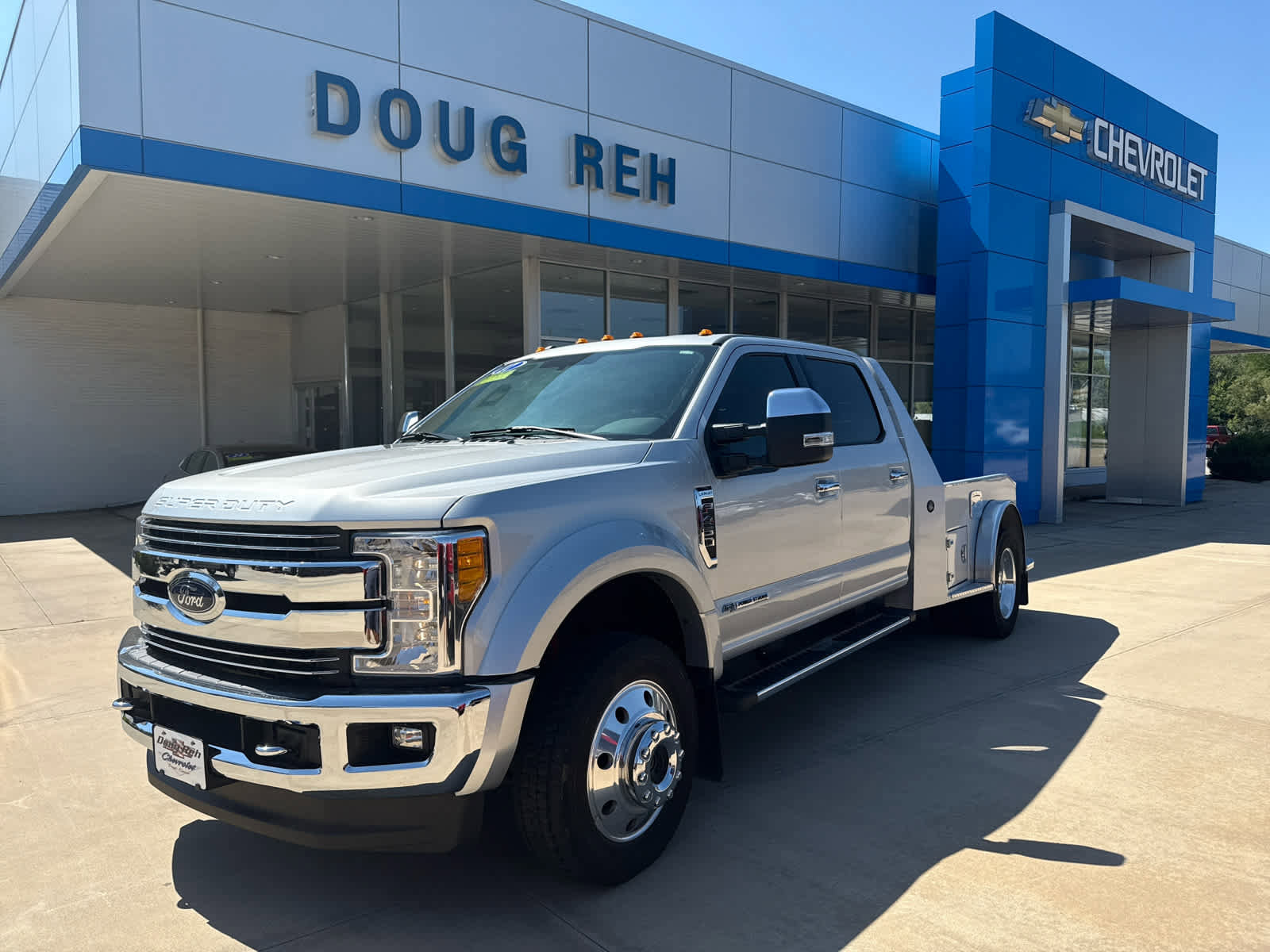 Used 2017 Ford F450 Lariat w/ Chrome Package image 1