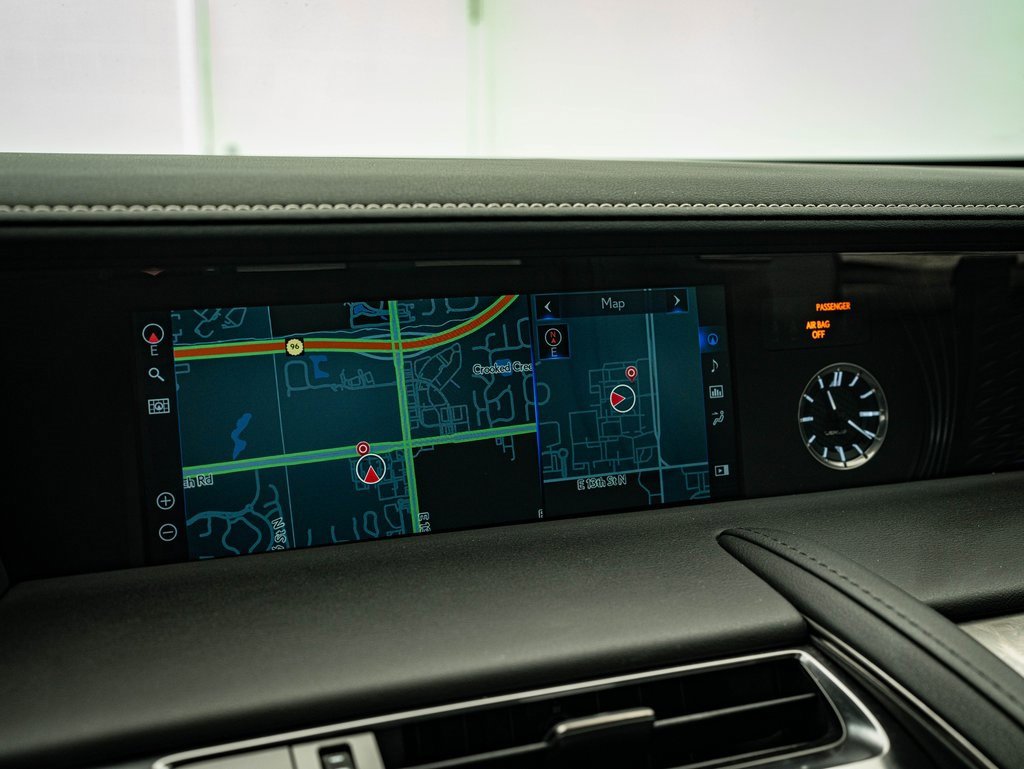 Used 2023 Lexus LC 500 Coupe w/ Performance Package image 35