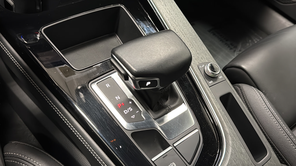 Used 2023 Audi A4 2.0T Premium Plus w/ Premium Plus Package AWD/4WD image 19