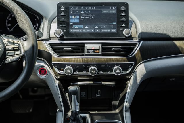 Used 2020 Honda Accord EX image 18