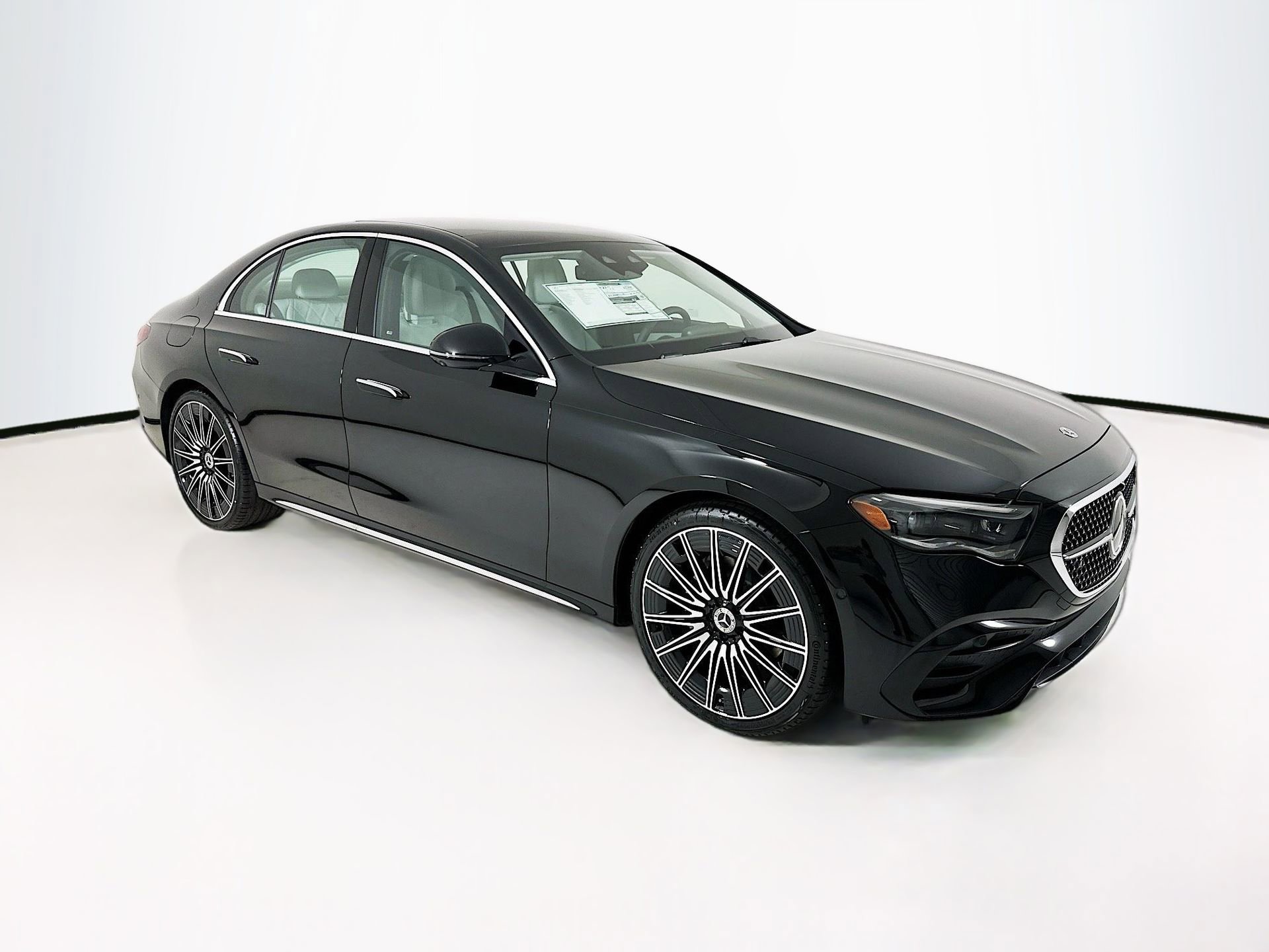 New 2026 Mercedes-Benz E 350 4MATIC Sedan image 1