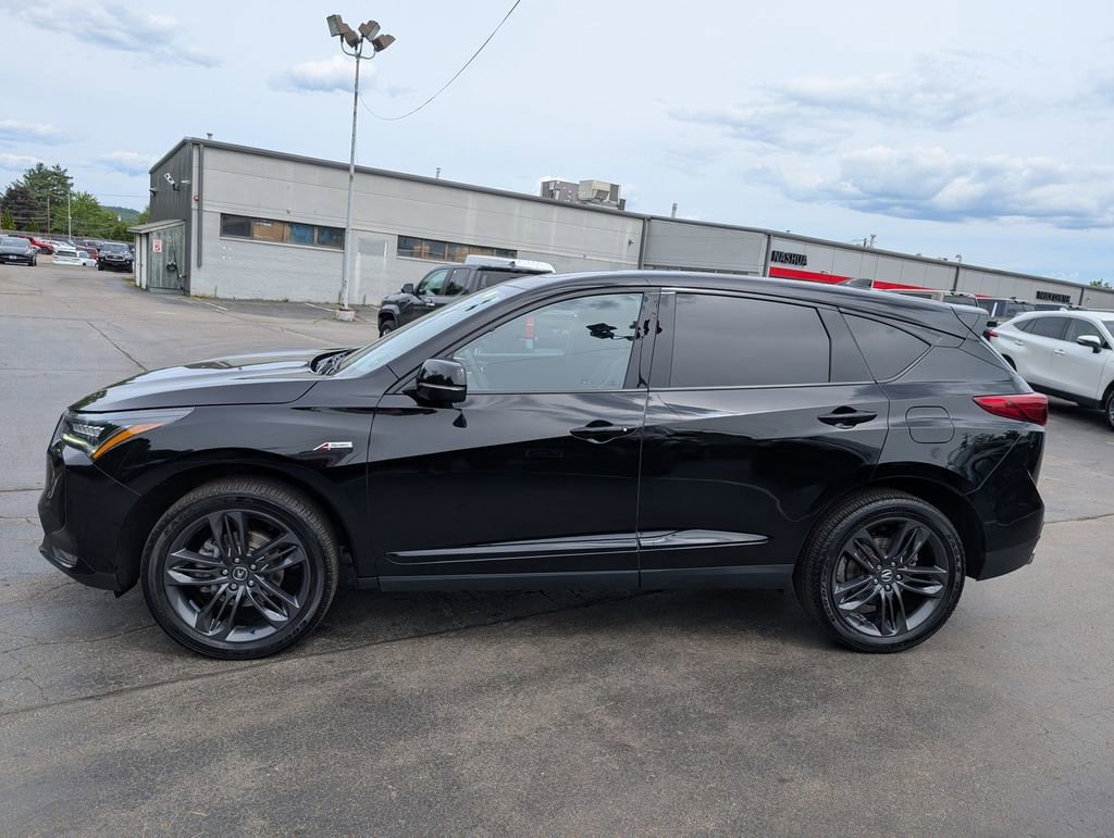 Used 2023 Acura RDX A-Spec AWD/4WD image 3