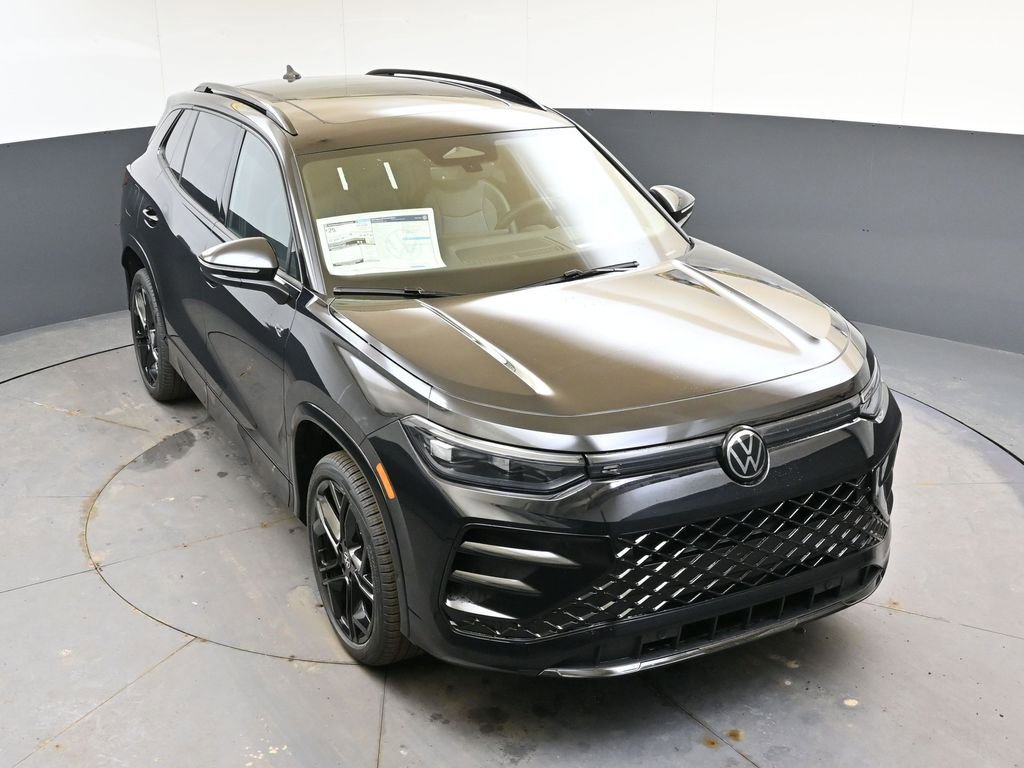 New 2026 Volkswagen Tiguan SE R-Line image 52