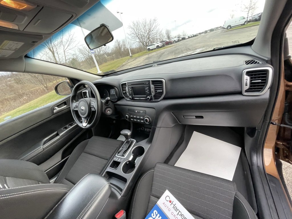 Used 2018 Kia Sportage LX image 11