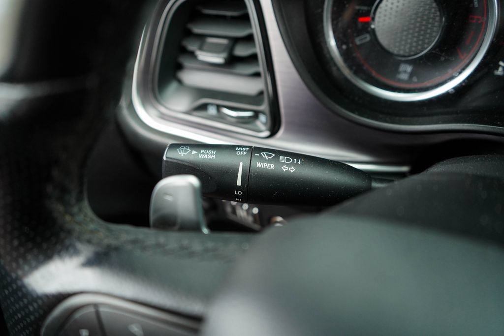 Used 2018 Dodge Challenger R/T Scat Pack RWD image 32
