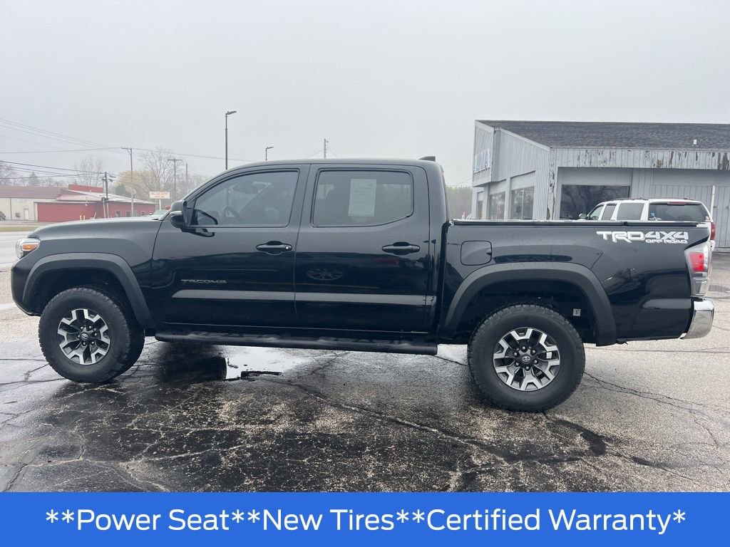 Used 2023 Toyota Tacoma TRD Off-Road image 2