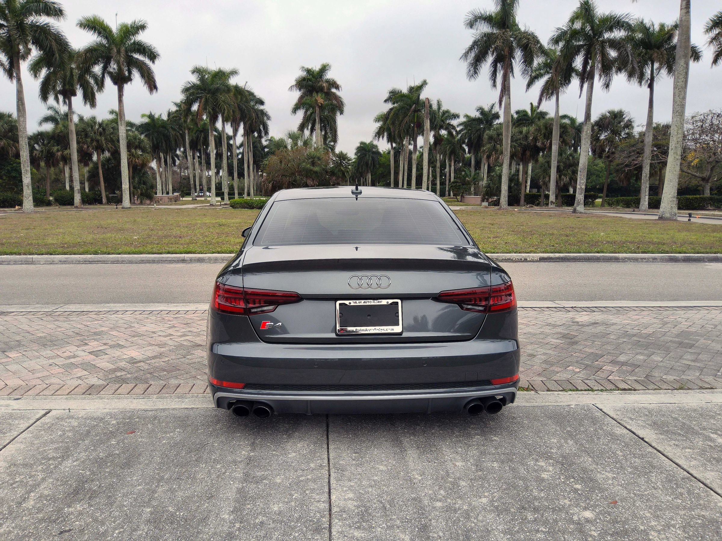 Used 2018 Audi S4 Premium Plus w/ Navigation Package AWD/4WD image 16
