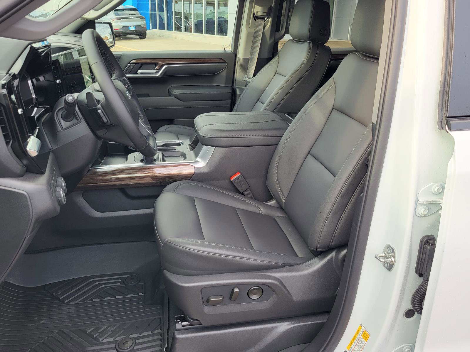 New 2026 Chevrolet Silverado 1500 LT Trail Boss w/ LT Trail Boss Premium Package image 14