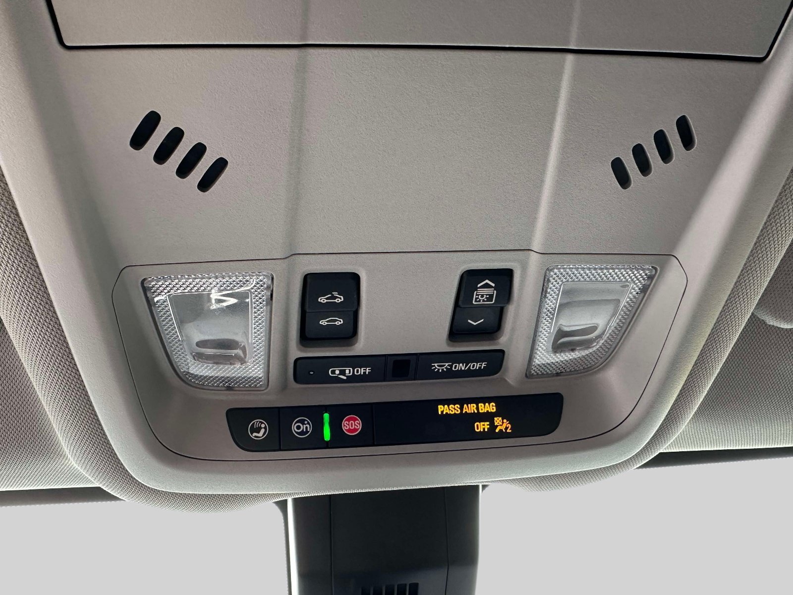 Used 2024 Chevrolet Equinox LT AWD/4WD image 36