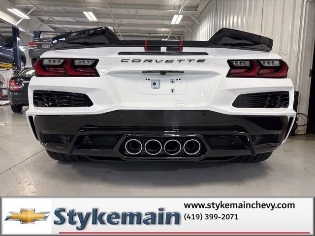 New 2026 Chevrolet Corvette Z06 w/ Battery Protection Package image 17