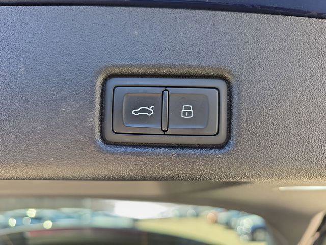 Certified 2025 Audi Q5 Premium w/ Convenience Package AWD/4WD image 16