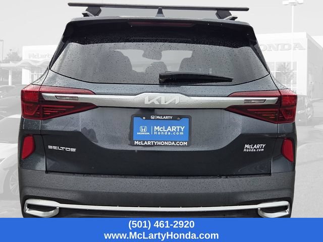 Used 2023 Kia Seltos S w/ Navigation Package FWD image 4