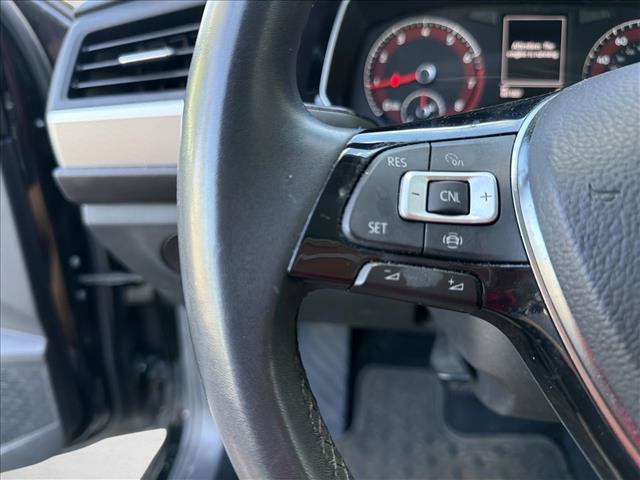 Used 2020 Volkswagen Jetta SE FWD image 15