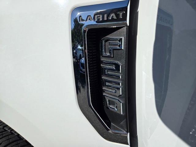 Used 2020 Ford F250 Lariat w/ Chrome Package image 11