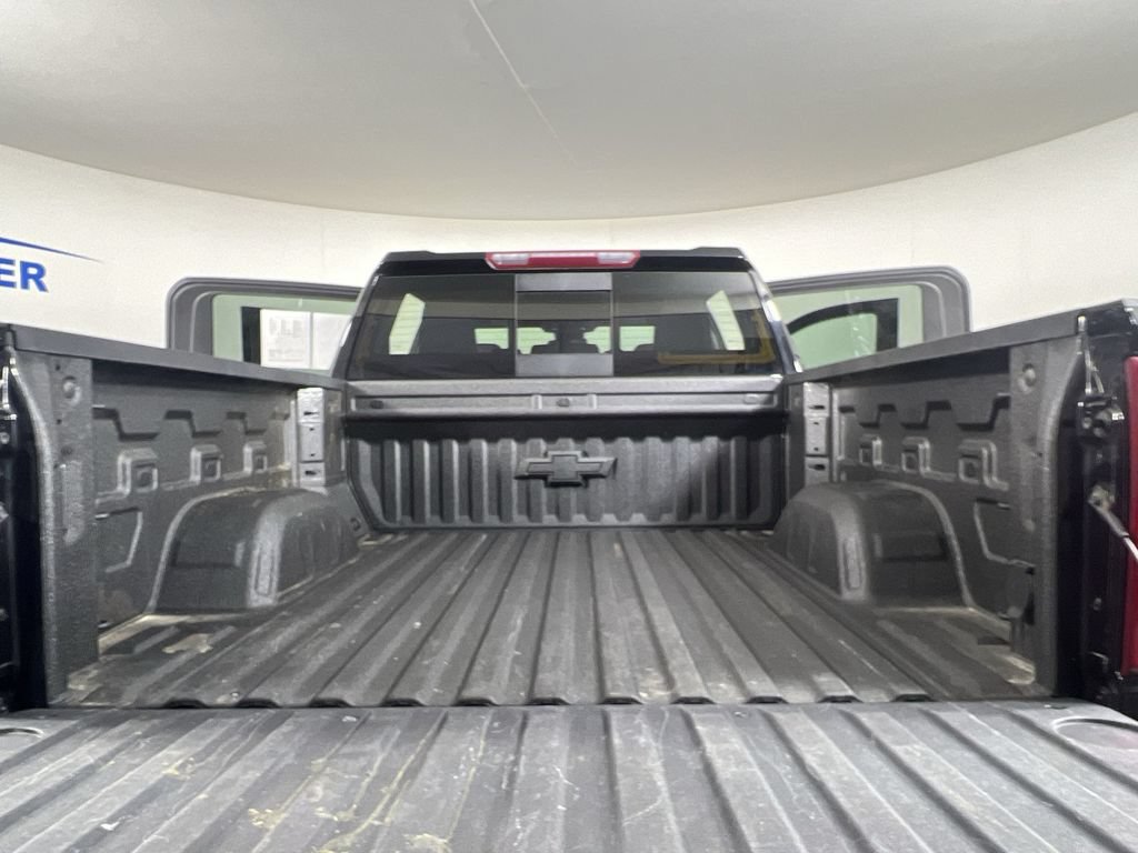 Certified 2023 Chevrolet Silverado 1500 LTZ AWD/4WD image 26