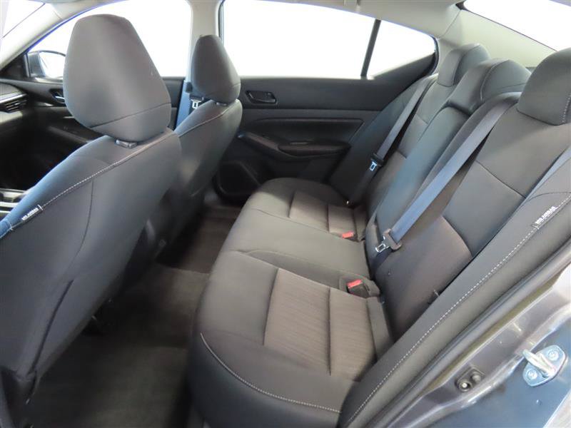 Used 2025 Nissan Altima 2.5 SV FWD image 28