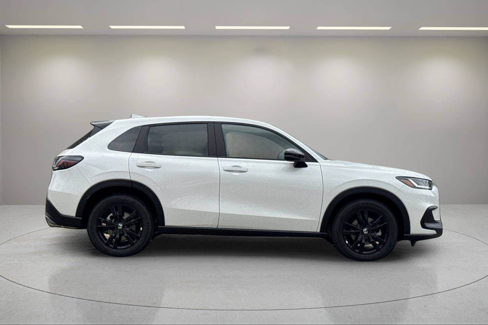 New 2027 Honda HR-V Sport image 2