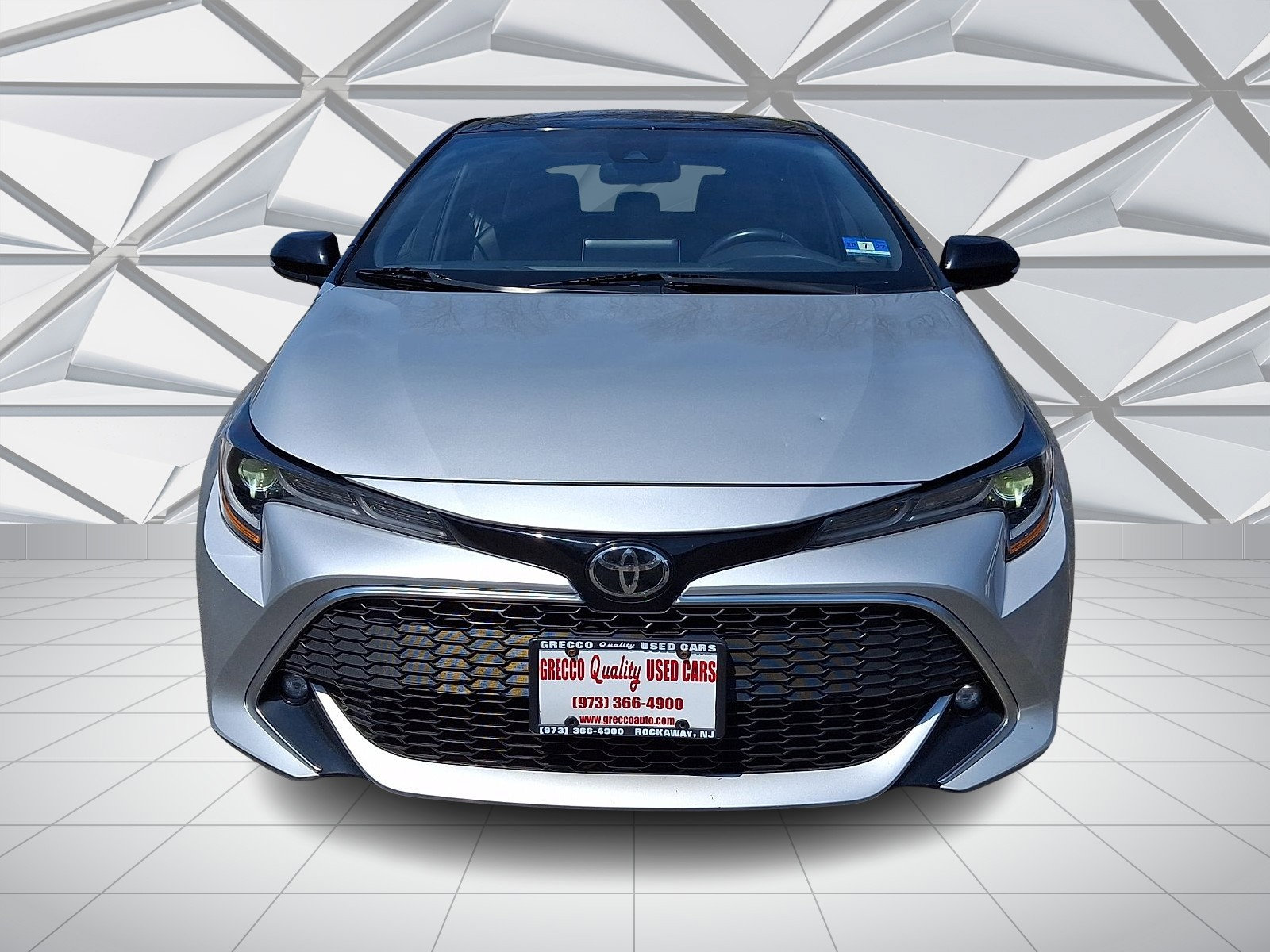 Used 2020 Toyota Corolla XSE image 3