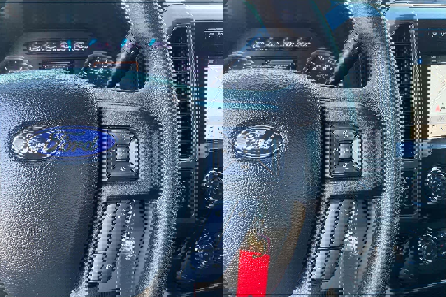 Used 2019 Ford F250 XLT w/ XLT Premium Package image 23