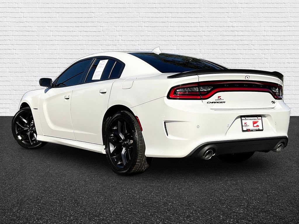 Used 2022 Dodge Charger R/T w/ Plus Group RWD image 4