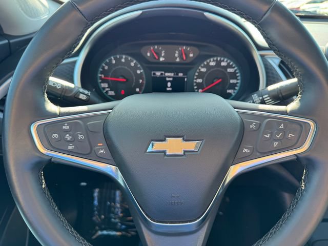 Certified 2025 Chevrolet Malibu RS FWD image 22
