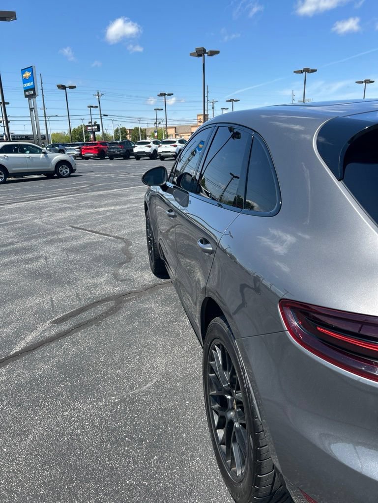 Used 2017 Porsche Macan GTS AWD/4WD image 9