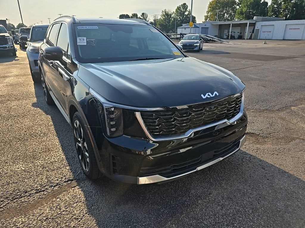 Used 2025 Kia Sorento SX FWD image 1