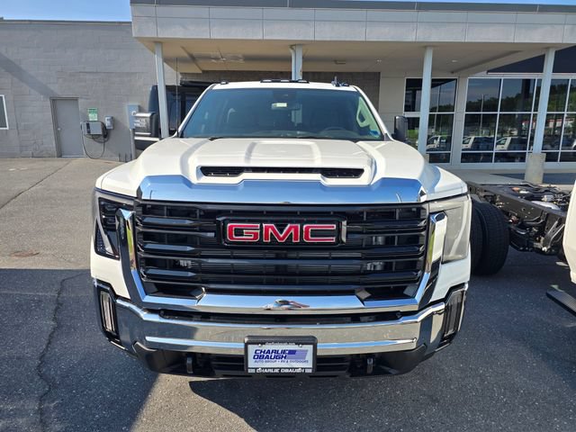 New 2026 GMC Sierra 3500 Pro w/ Convenience Package AWD/4WD image 8
