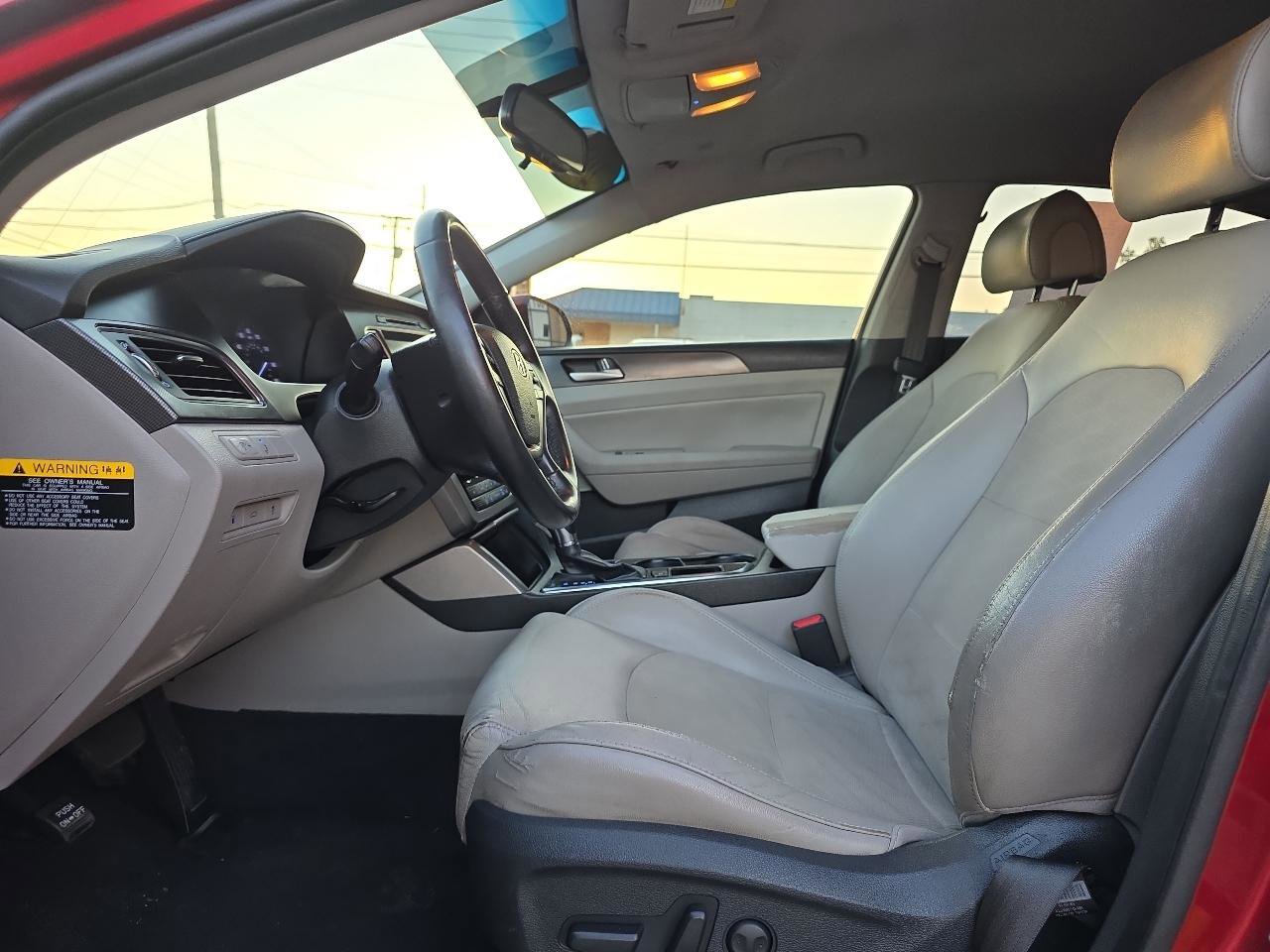 Used 2016 Hyundai Sonata Sport w/ Option Group 02 image 9