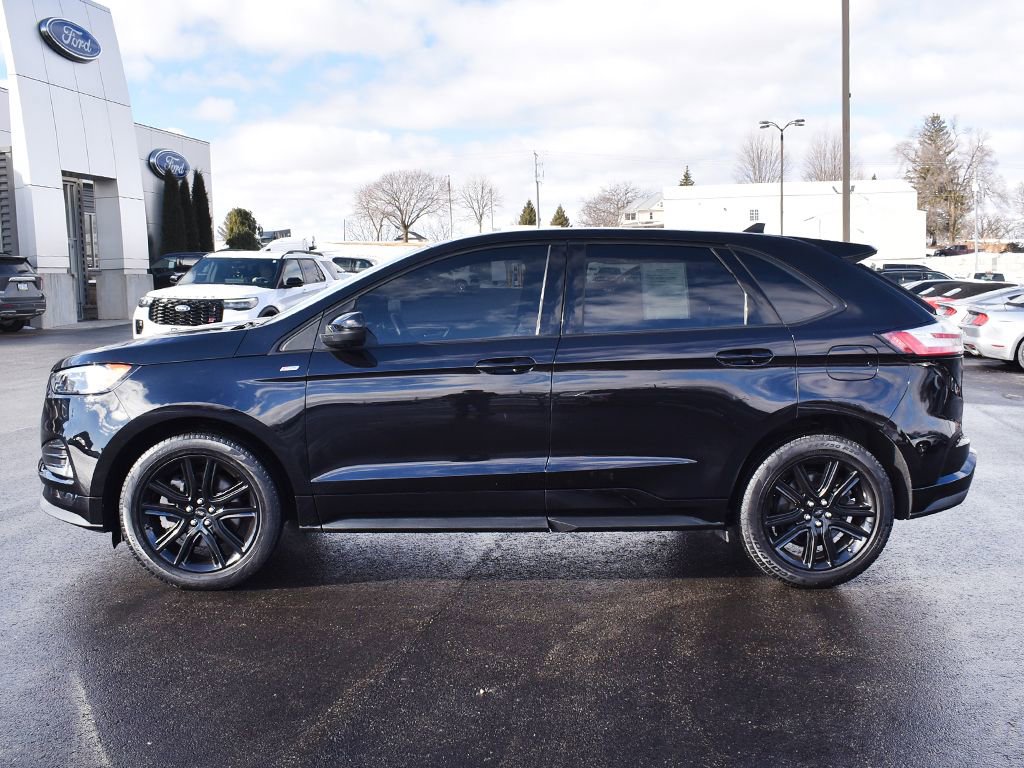 Used 2023 Ford Edge ST-Line AWD/4WD image 2