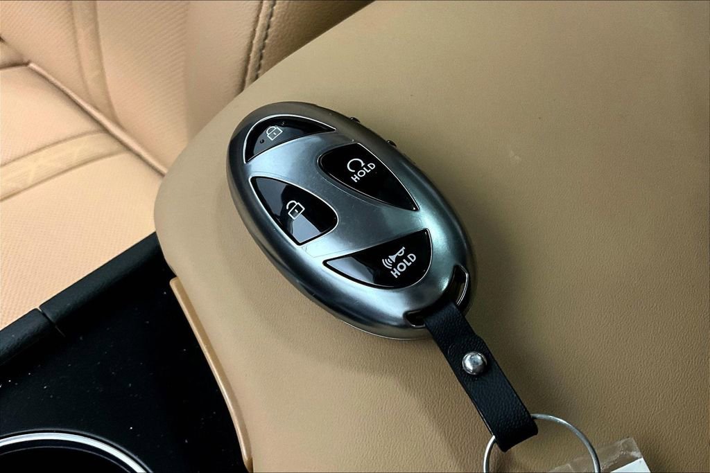Certified 2025 Hyundai Sonata Limited image 13