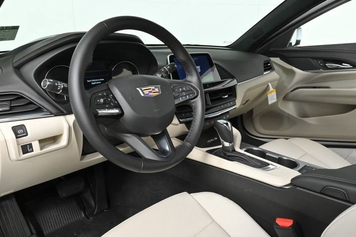 New 2025 Cadillac CT4 Premium Luxury image 7