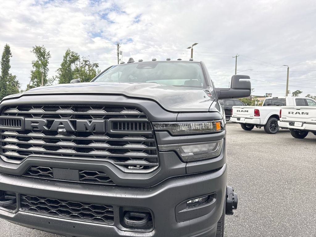 New 2026 RAM 3500 Tradesman AWD/4WD image 9